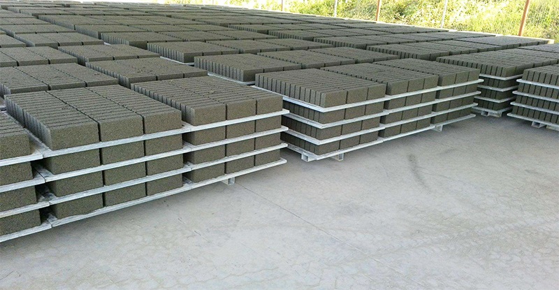 PVC<a href=http://m.fujitong.com.cn/ target=_blank class=infotextkey>空心磚托板</a>