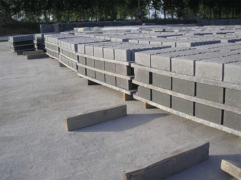 <a href=http://m.fujitong.com.cn/ target=_blank class=infotextkey>空心磚托板</a>